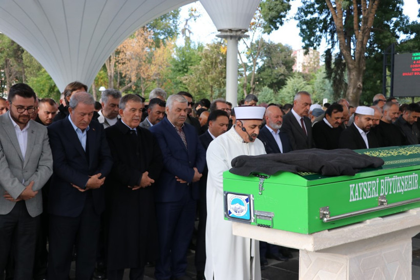 11'inci Cumhurbaşkanı Abdullah Gül'ün acı günü - Resim : 4