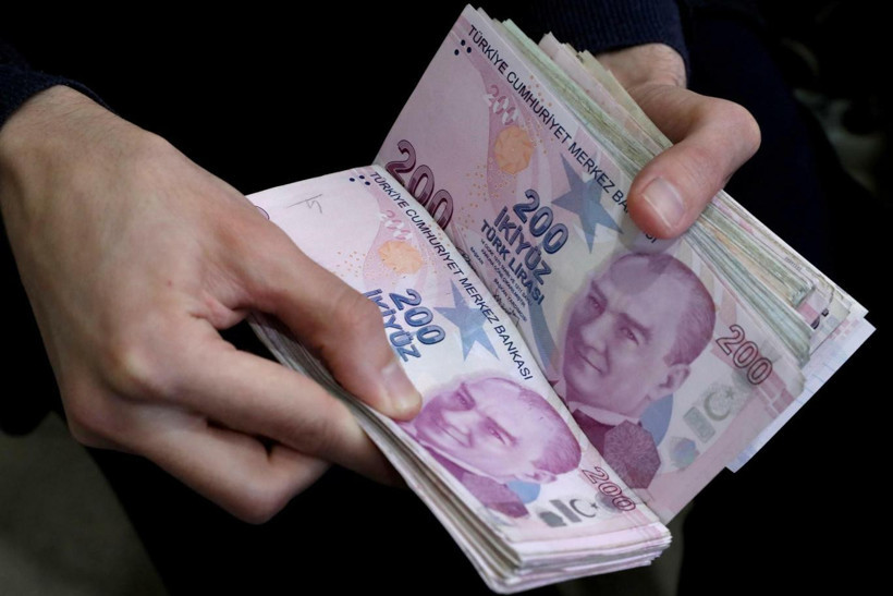 Fon krizinin ardından dikkat çeken hareket: Paranın adresi değişti mi? - Resim : 1