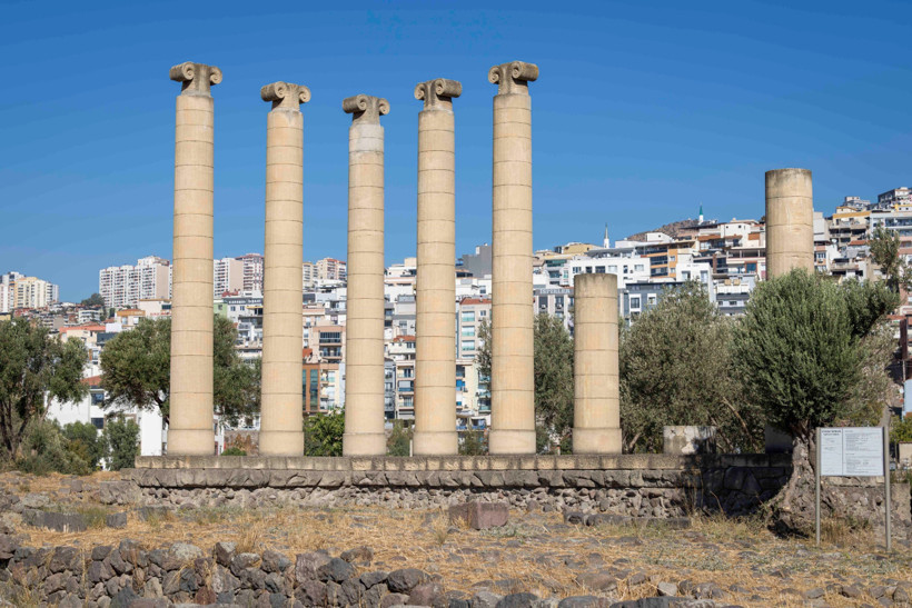 İzmir'de 2 bin 700 yıl önce sokakları bile planlamışlar! Kazılarda ortaya çıktı - Resim : 3