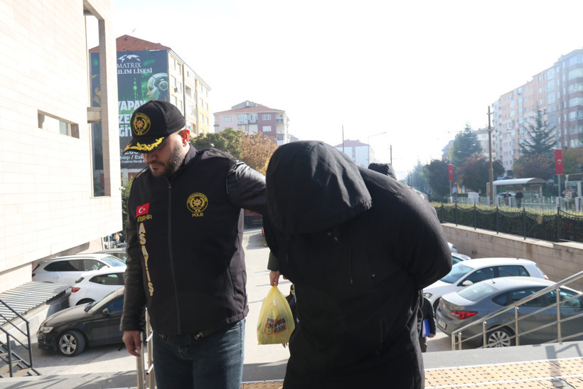 5 ilde fuhuş operasyonu! 19 kadın kurtarıldı, 50 kişiye adli işlem - Resim : 1