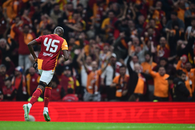 Osimhen’den Fenerbahçe'ye 2 gol daha attı. Mesaj dolu gol sevinci - Resim : 2