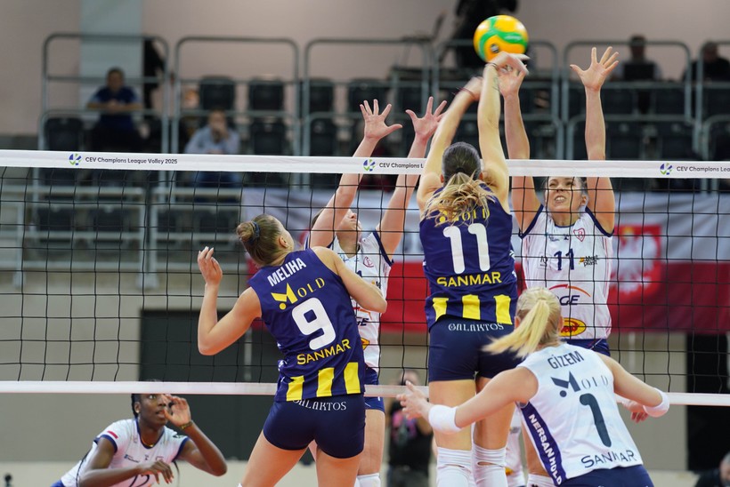 Fenerbahçe, CEV Şampiyonlar Ligi'nde Ludz'u mağlup etti: Çeyrek final garanti - Resim : 1