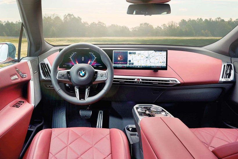 Yüksek güç, uzun menzil: BMW iX - Resim : 2