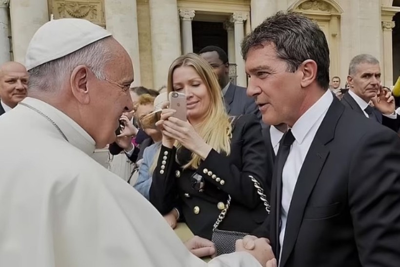 Ünlüler Papa için yasta - Resim: 1