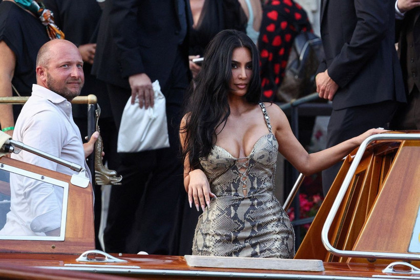 "Yüzyılın düğünü" başladı: Yıldızlar Jeff Bezos- Lauren Sanchez'in gala yemeğine gitti - Resim: 12