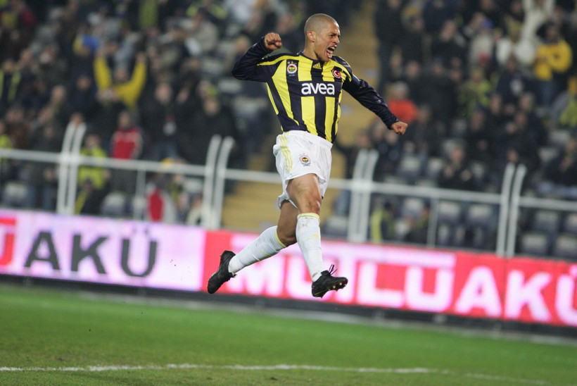 Krallığın yolu, Fenerbahçe ve Galatasaray'dan geçiyor! - Resim : 3