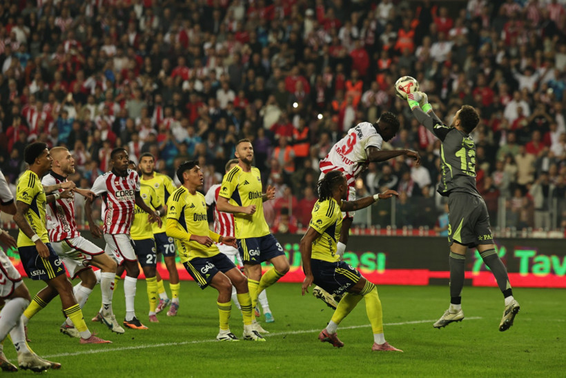 Fenerbahçe ecel terleri döktü: Samsun'u Tarık durdurdu - Resim : 1