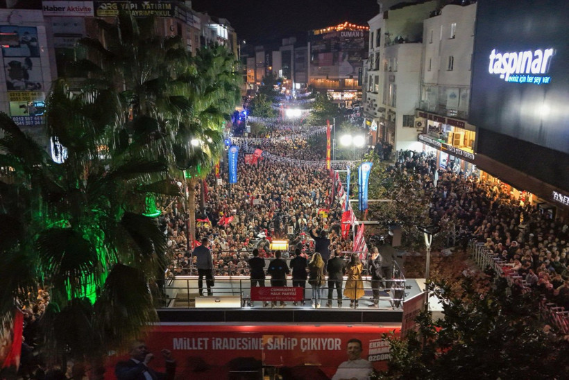 Özgür Özel'den Kanal İstanbul çıkışı - Resim : 3