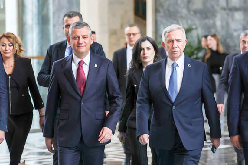 Mansur Yavaş ve toplum istedikten sonra, anketlerde kim kazanıyorsa adayımız o - Resim : 2