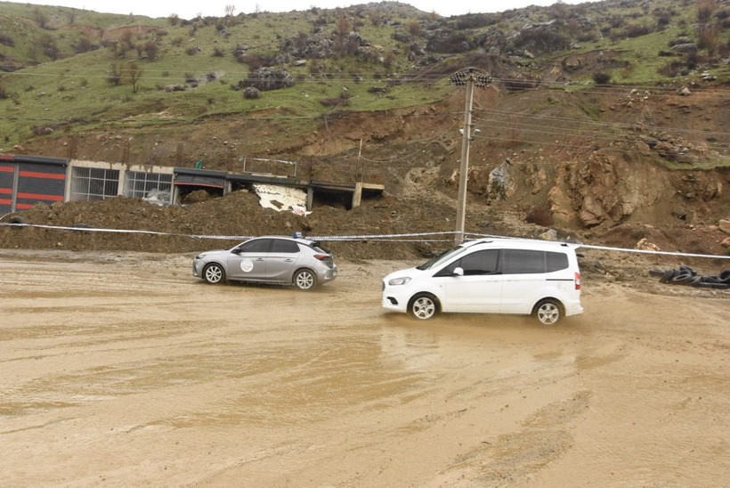2 ay sonra aynı manzara: Heyelan tekrar etti - Resim : 1