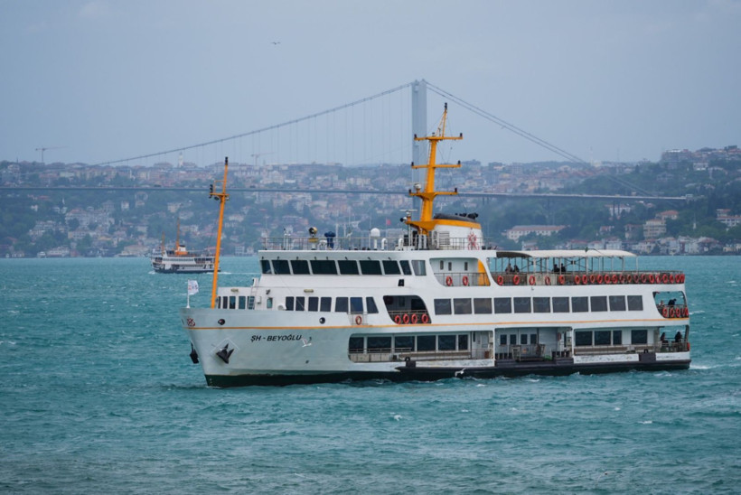 Boğaz’da nefes kesen manzara: Renk değişimi hayran bıraktı - Resim: 9