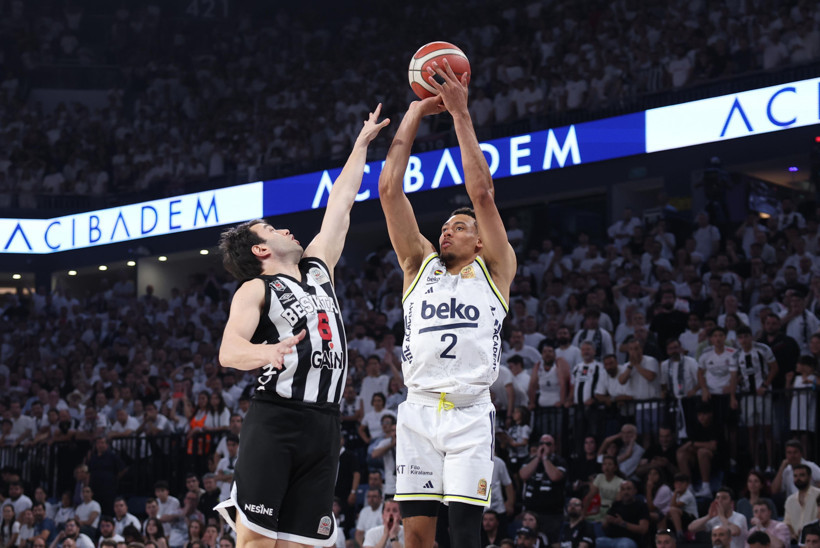 Beşiktaş GAİN evinde kaybetti, Fenerbahçe Beko şampiyonluk kapısını araladı - Resim : 1