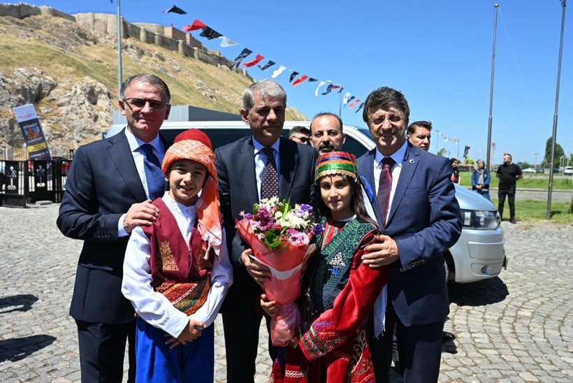 Van Kültür Yolu Festivali başladı - Resim : 3