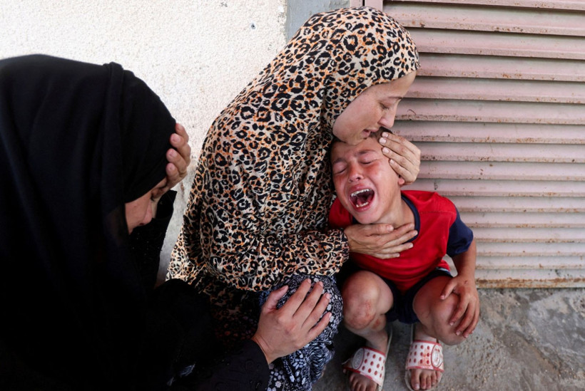 Mama kuyruğunda katliam! İsrail kadın ve çocukları vurdu - Resim: 6