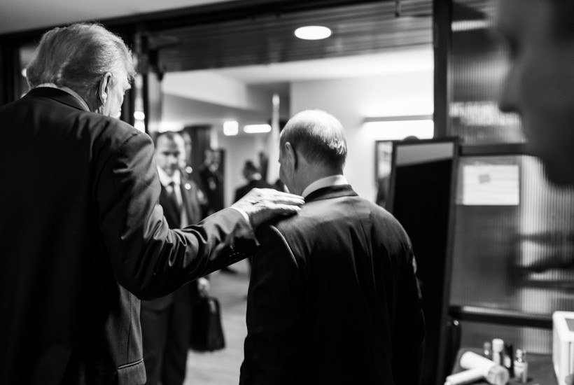 Beyaz Saray, siyah-beyaz kareyle Putin'e mesaj verdi - Resim : 1