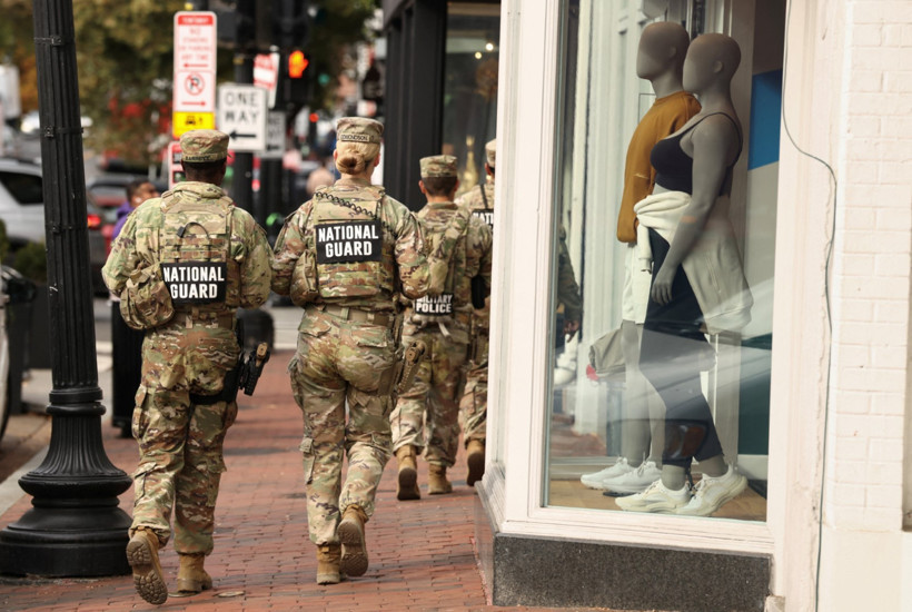 Pentagon'dan tartışma yaratan hamle: Protestoculara asker müdahale edecek - Resim : 1