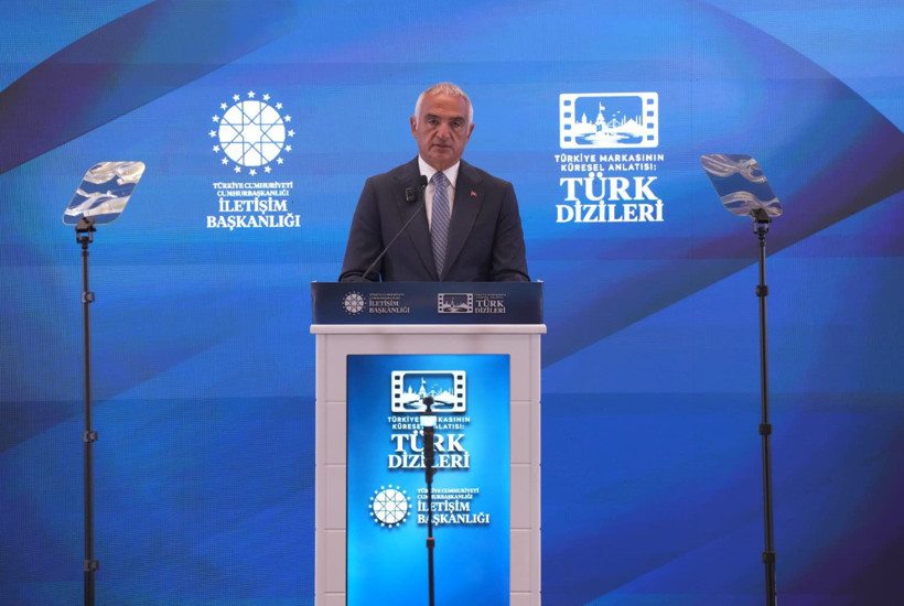 Bakan Ersoy açıkladı: Türk dizilerine destek için yeni dönem başlıyor - Resim : 1