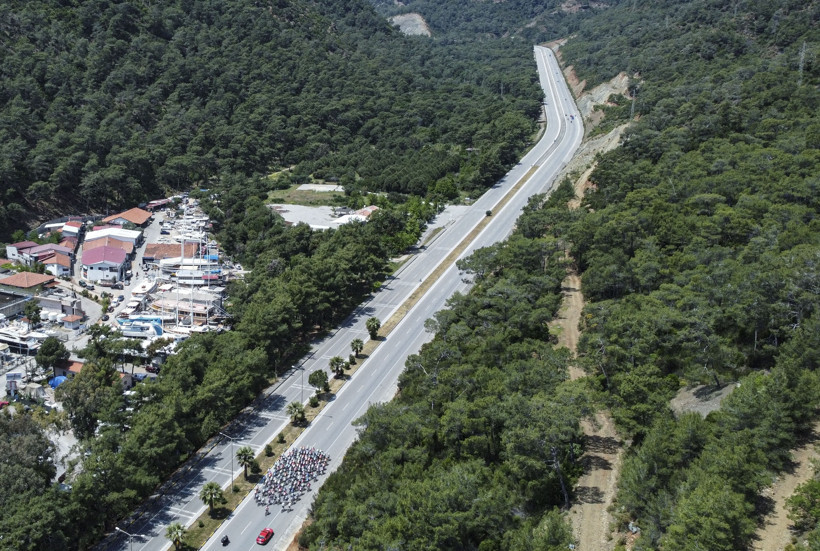 TUR 2025 4. etap sonuçları: Poels lider, Ahmet Örken kırmızı mayoyu aldı - Resim : 3