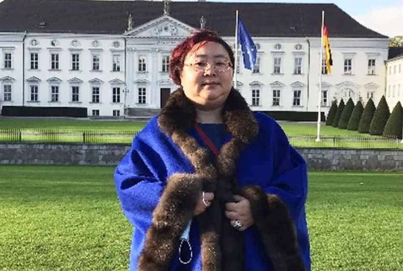 Emeklileri dolandırıp milyarlarca liralık servetle kaçmıştı: 'Kripto kraliçesi'nin cezası belli oldu - Resim : 1