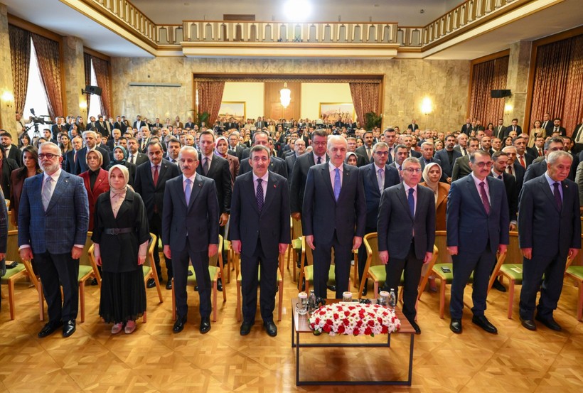 Kurtulmuş'tan teknoloji patronlarına zamanlaması manidar eleştiri - Resim : 1