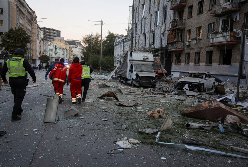 Uykusuz gece... Başkente gece boyu füze yağdı - Resim: 14