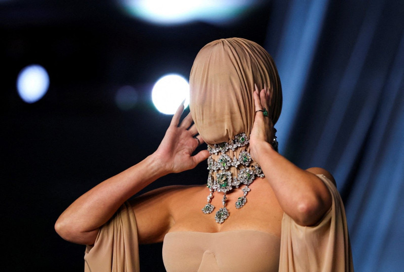 Ünlü isimden sürpriz: Kimse tanıyamadı - Resim: 4