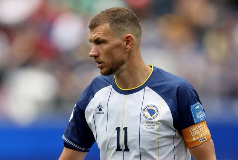 Fenerbahçe'nin eski golcüsü Edin Dzeko'ya unutulmaz veda. 11 köfte koreografi ve sürprizler - Resim : 1
