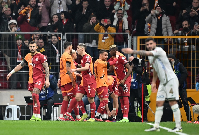 Lider Galatasaray'ı Osimhen'in penaltısı taşıdı: Konyaspor çaresiz kaldı - Resim : 3