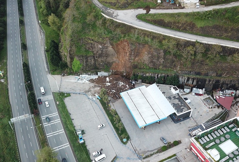Samsun'da heyelan faciası: Gün ağarınca ortaya çıktı - Resim: 1