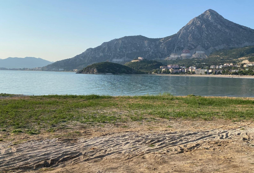 Eğirdir Gölü’nde ekolojik yıkım: Sazlıkların kesilmesine tepki - Resim : 1
