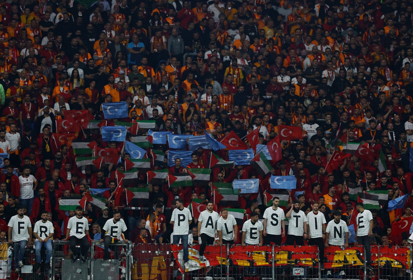 Galatasaray, Frankfurt'ta harakiri yaptı: Ağır yenilgi! - Resim : 4