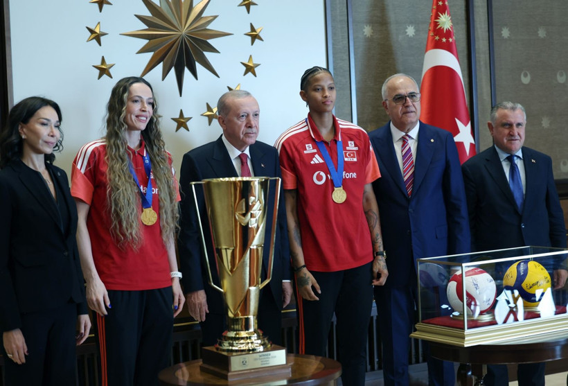 'Sultanlar', Saray'da: Tam kadro Erdoğan ziyareti - Resim: 1
