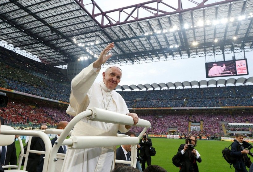 Katoliklerin aykırı lideri: Kim bu Papa Francis? - Resim: 10