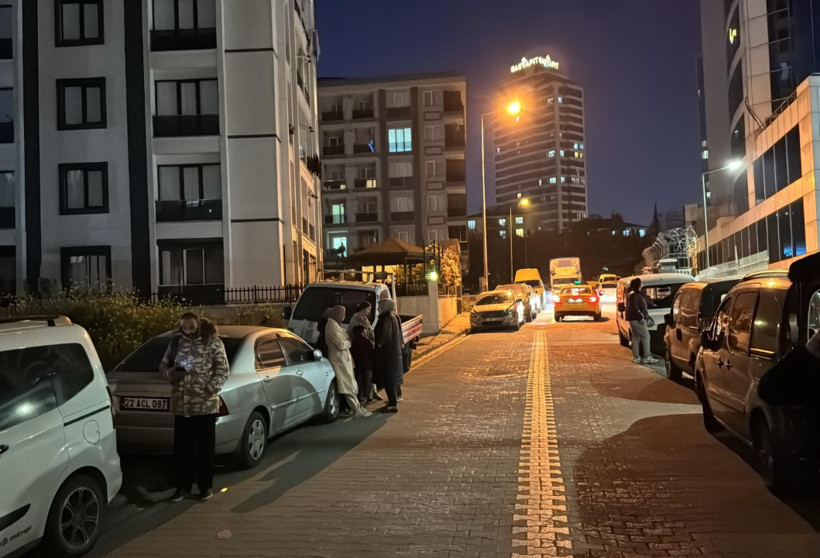 Marmara Denizi'nde deprem: İstanbul ve birçok ilde hissedildi - Resim : 5