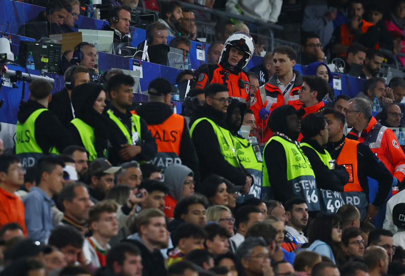 Portekiz-İspanya finalinden acı haber: Bir taraftar yaşamını yitirdi - Resim : 1