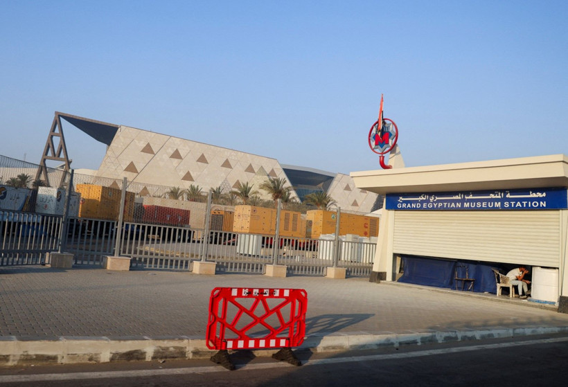 Ekonomik krize çözüm: Tutankhamun hazineleri - Resim: 2