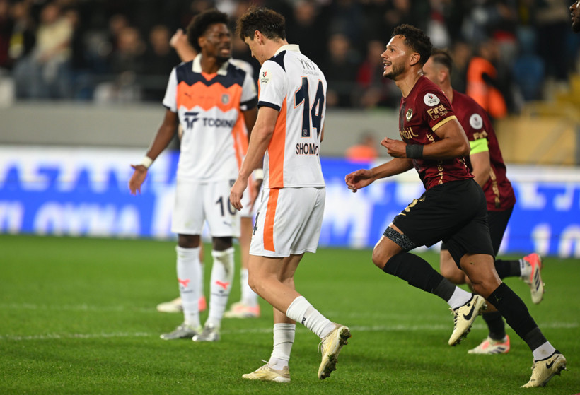 Gençlerbirliği'nde Volkan Demirel ile ilk zafer: VAR kararı damga vurdu: 2-1 - Resim : 1