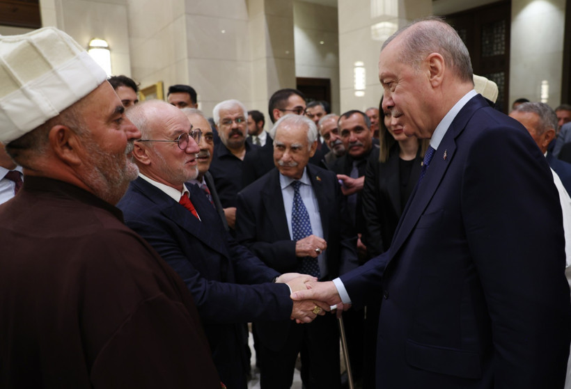Erdoğan: Alevi canlarımızı asla ihmal etmedik - Resim : 1
