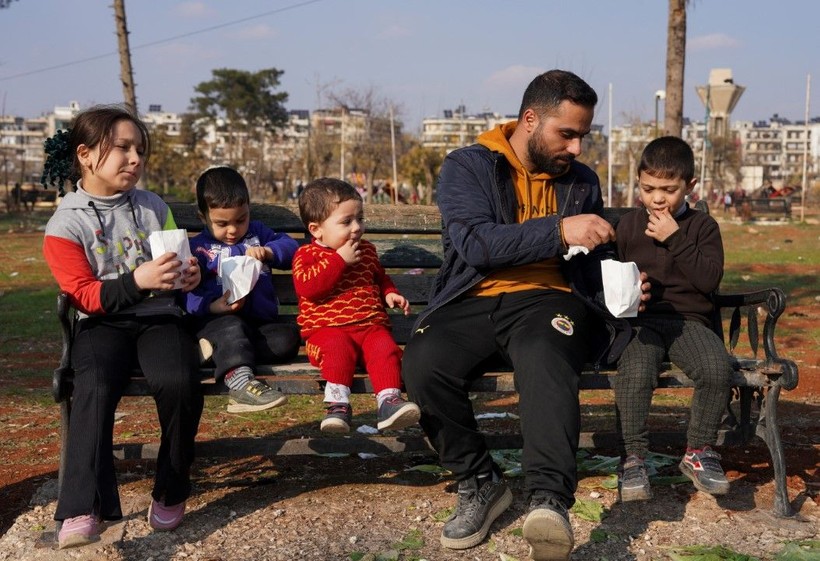 Suriyeliler dönmek istemiyor: İlk iki ayda gidenler 100 bini bile bulmadı - Resim: 1