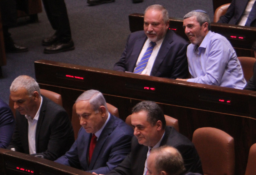 Netanyahu'ya çok sert "ateşkes" tepkisi - Resim : 1