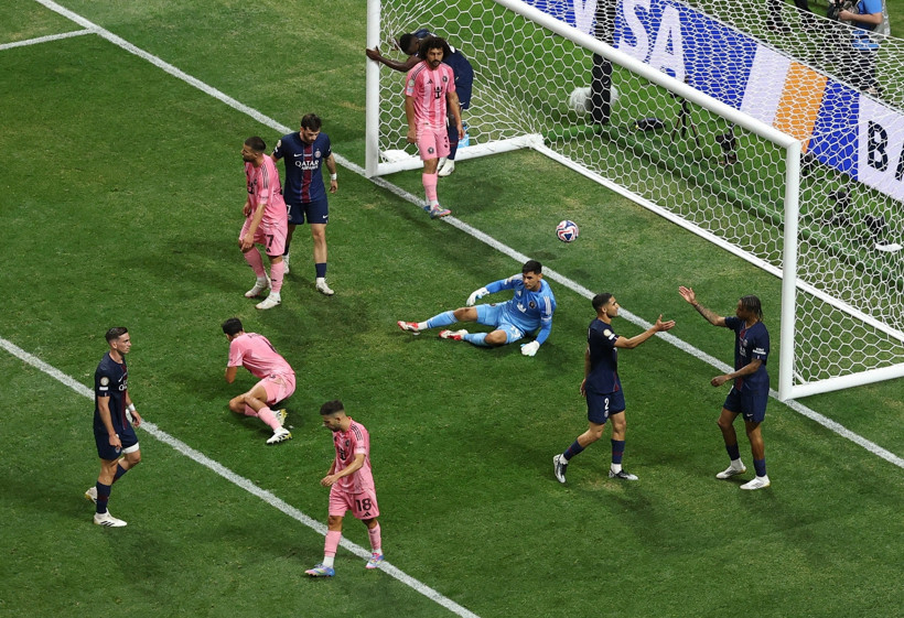 Eski dostları Messi'ye acımadı: Ezici galibiyet - Resim : 1