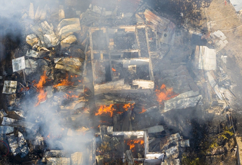 Öfkeli damat mahalleyi yaktı - Resim: 3