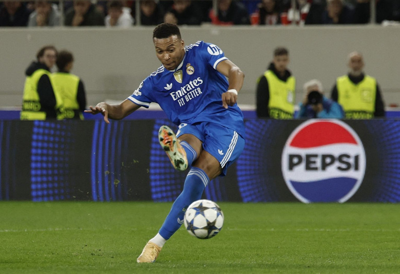 Kylian Mbappe abarttı, 6 dakika 43 saniyede tarihe geçti - Resim: 9