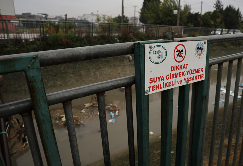Adana’nın sulama kanalları çöplüğe döndü: Mahalleli isyan etti - Resim : 1