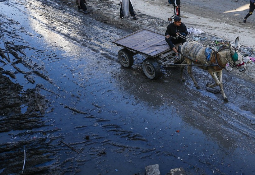 On binlerce insan salgın hastalık riski altında - Resim: 21