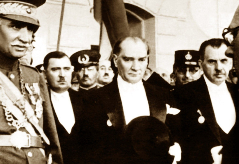 102 yıldır aynı heyecan: Yaşasın 29 Ekim, yaşasın Türkiye Cumhuriyeti - Resim: 11