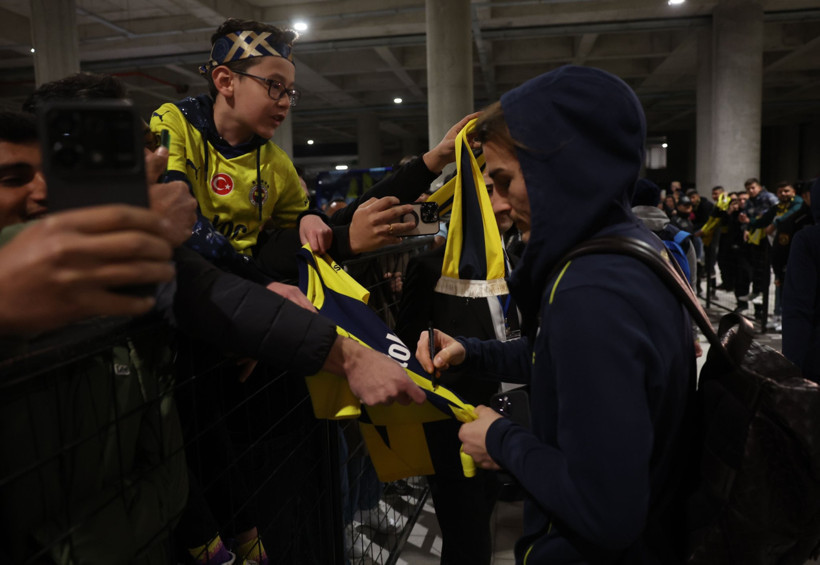 Fenerbahçe, Adana'ya vardı - Resim : 3