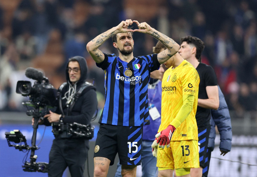 Inter'den tarihi geri dönüş! Hakan Çalhanoğlu gol attı, skor 2-0'dan 3-2'ye döndü - Resim : 2