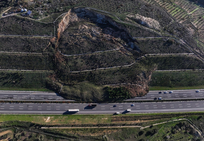 Faciadan dönülmüştü: İzmir-İstanbul yolu ulaşıma açıldı - Resim: 2