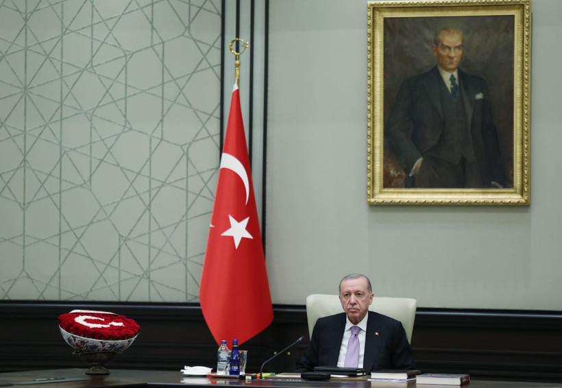 Bahçeli, kabine toplantısına 102 gül gönderdi - Resim: 4